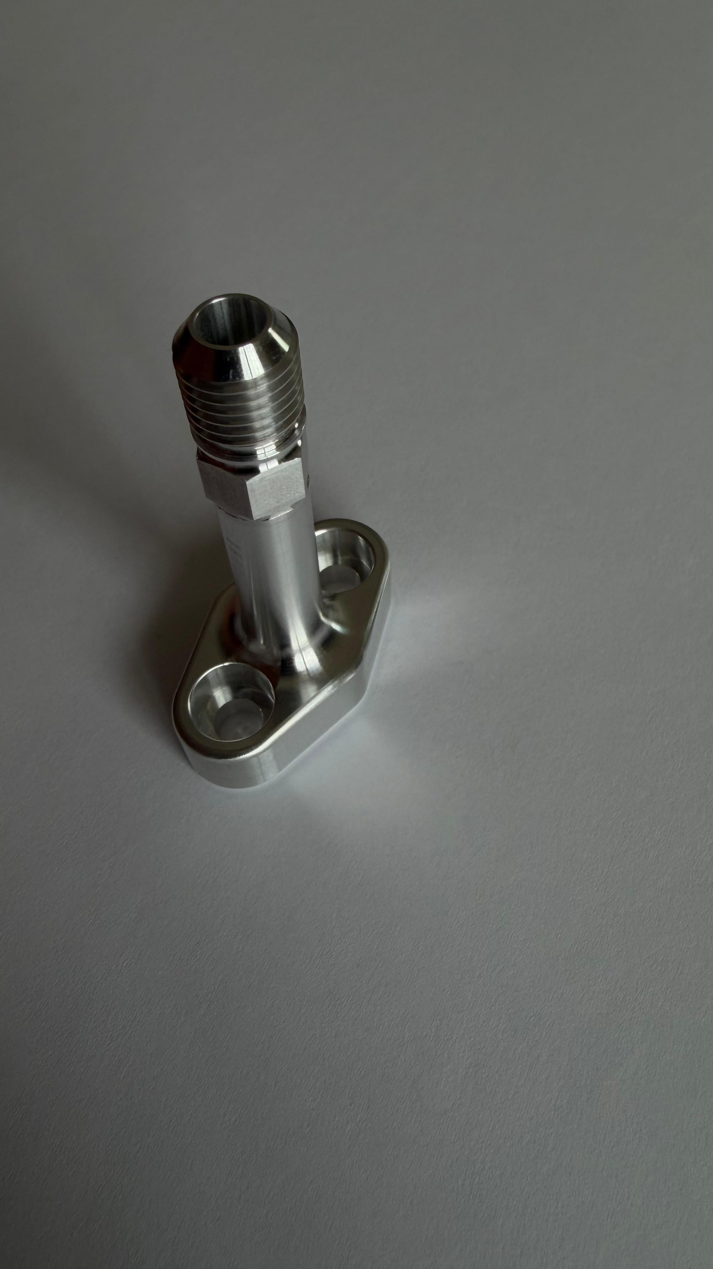 Turbo Oil Feed Flange G4KH & G4FJ